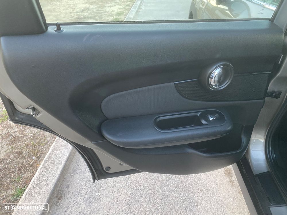 MINI Clubman One D Aut. - 18