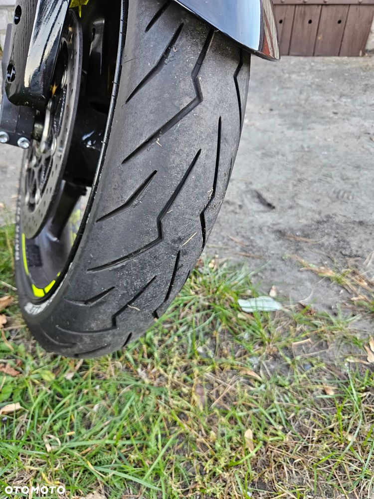 Suzuki GSX-R - 8