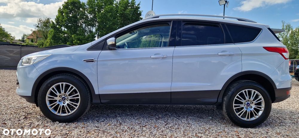 Ford Kuga 2.0 TDCi Titanium FWD - 11
