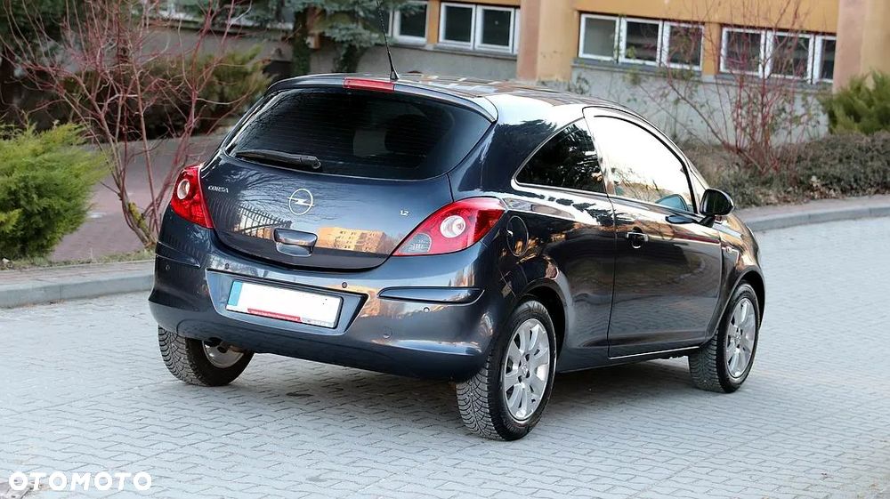 Opel Corsa - 11
