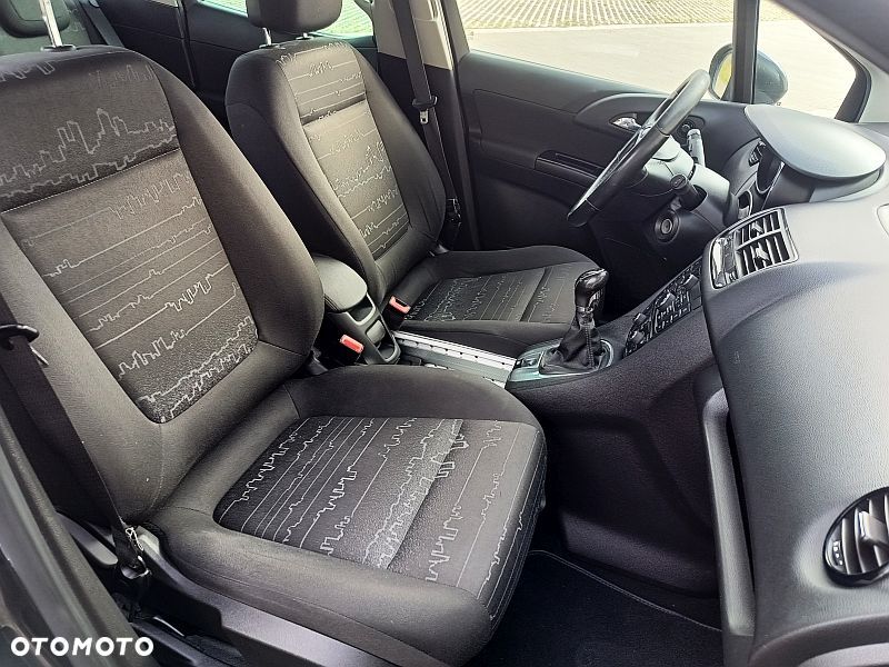Opel Meriva - 12
