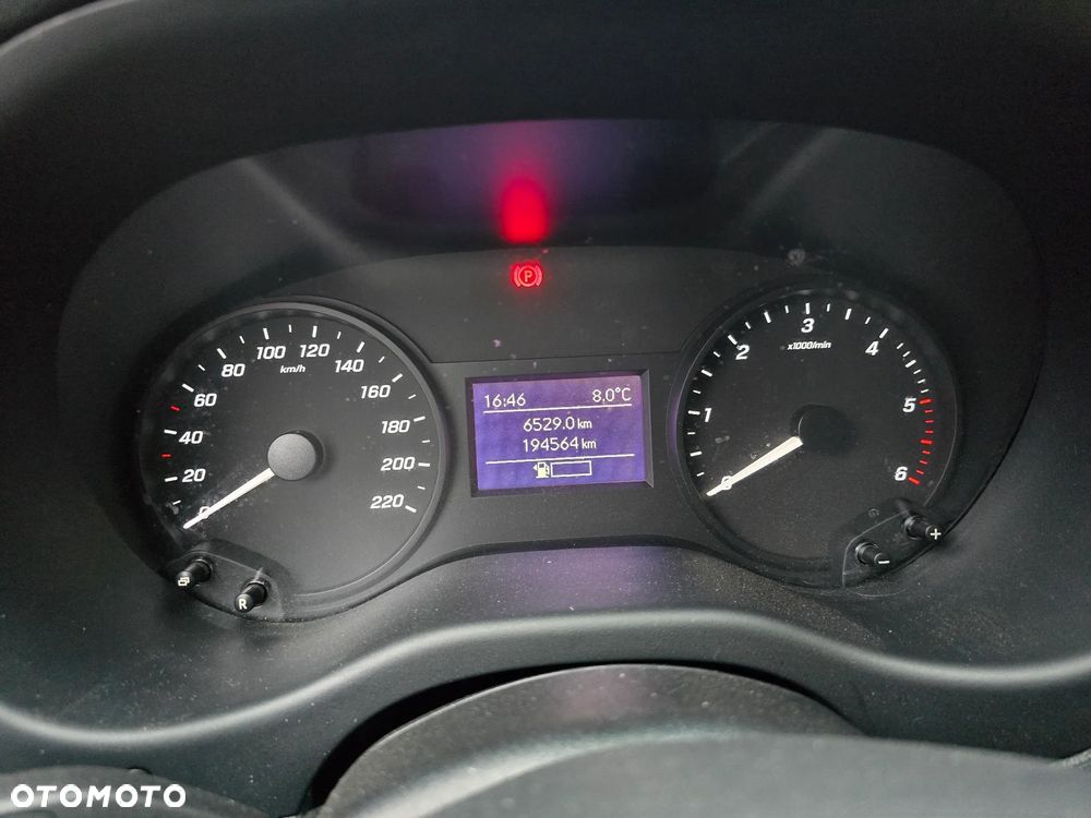 Mercedes-Benz VITO - 9