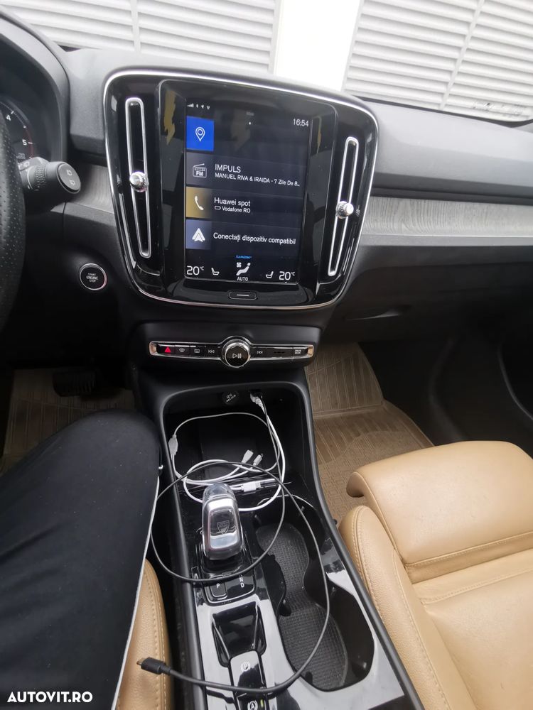 Volvo XC 40 D4 AWD Inscription - 13