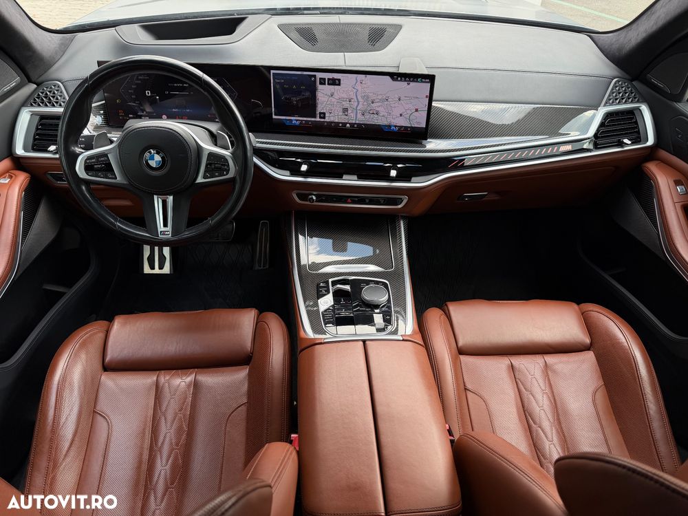 BMW X7 M60i xDrive - 11
