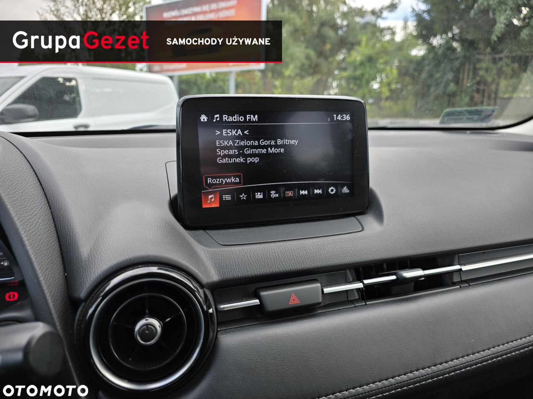 Mazda 2 - 17