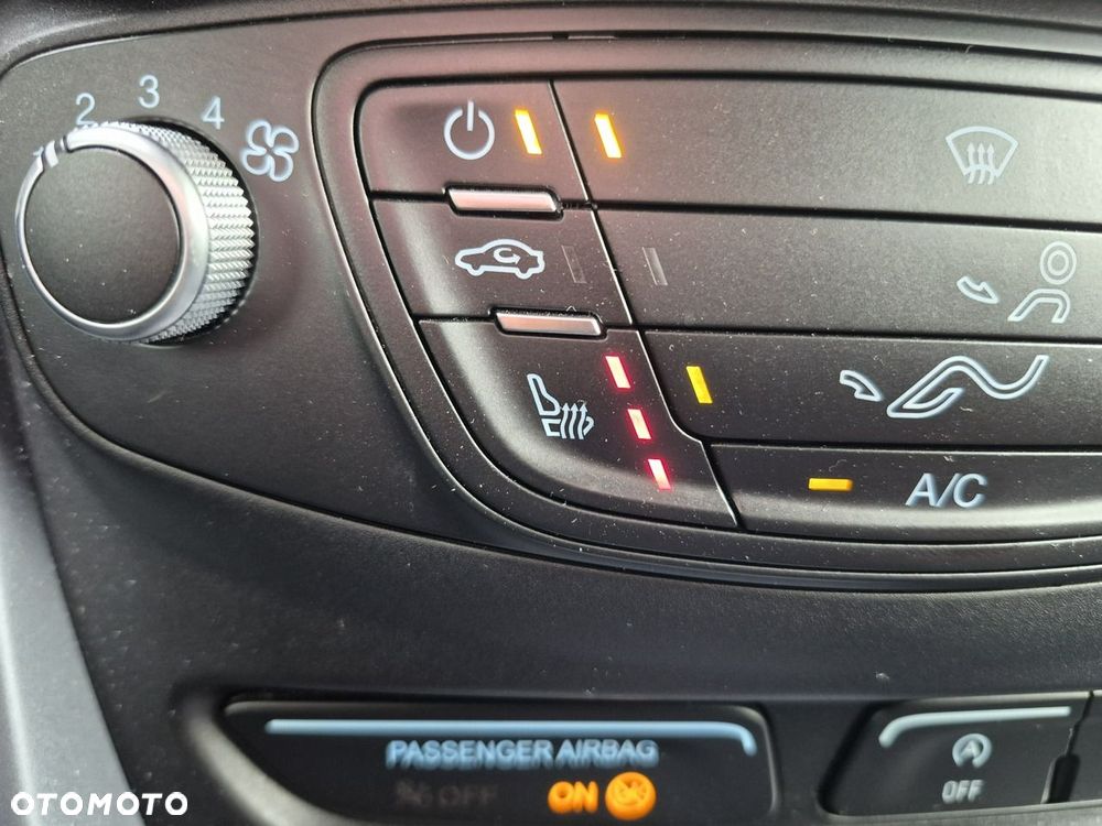 Ford B-MAX - 28