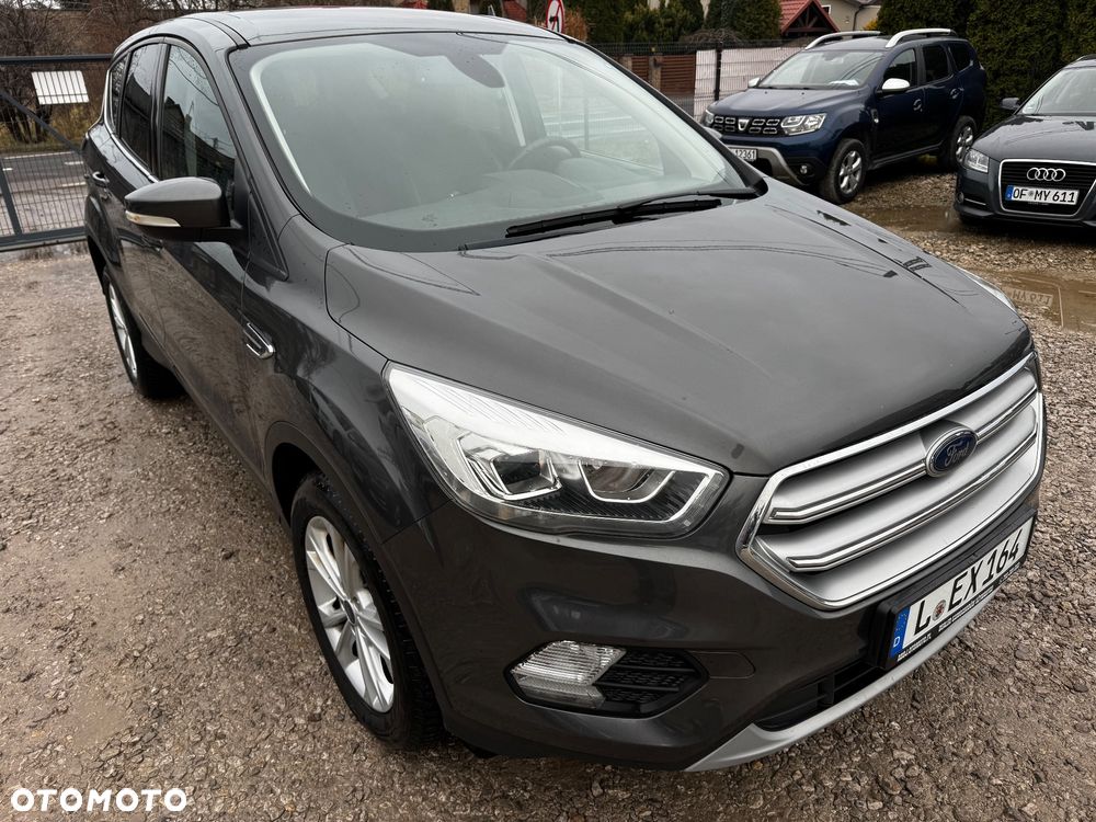 Ford Kuga 1.5 EcoBoost 2x4 Titanium - 10