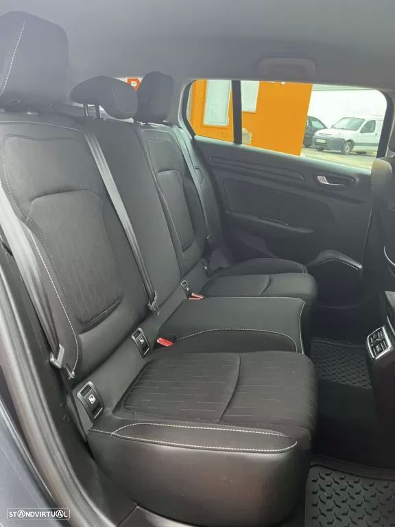 Renault Mégane Sport Tourer 1.5 Blue dCi Limited - 17