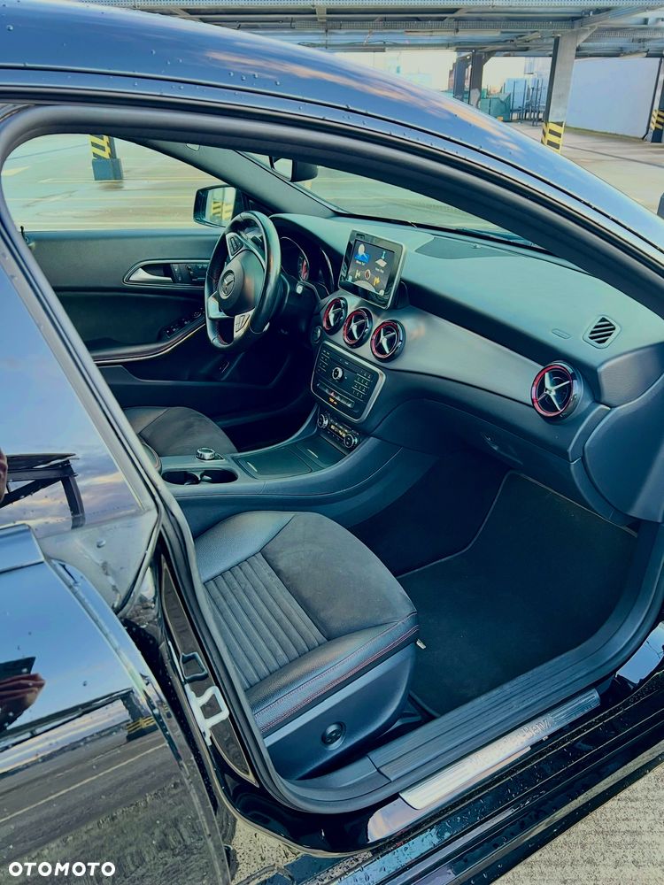 Mercedes-Benz CLA 250 Sport 4-Matic - 31