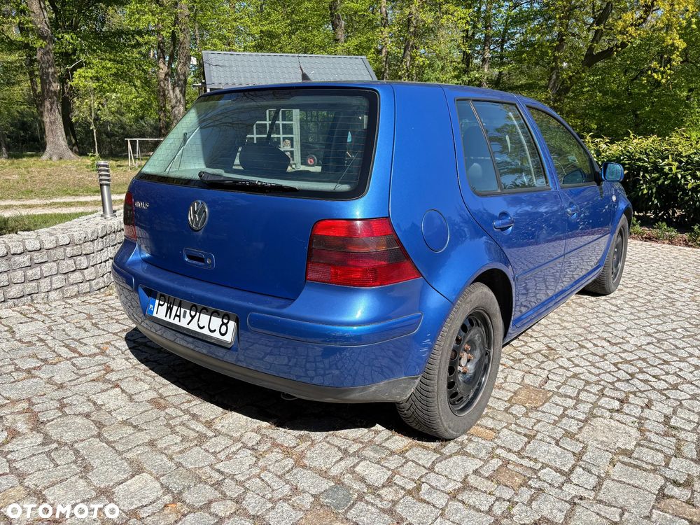 Volkswagen Golf - 16