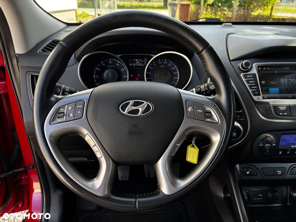 Hyundai ix35 1.6 2WD Fifa World Cup Edition - 34