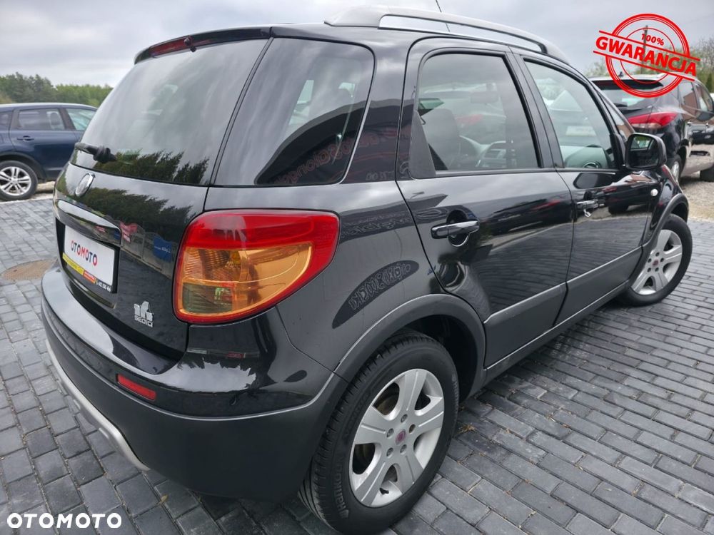 Fiat Sedici - 12
