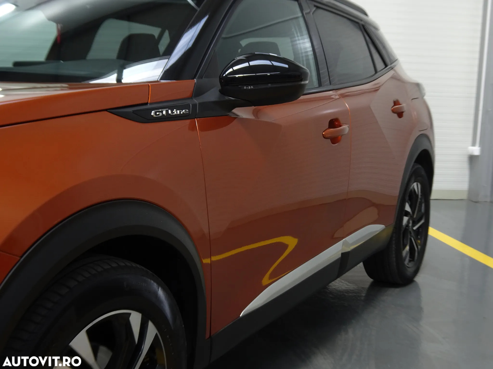 Peugeot 2008 1.2 L PureTech STT GT Line - 14