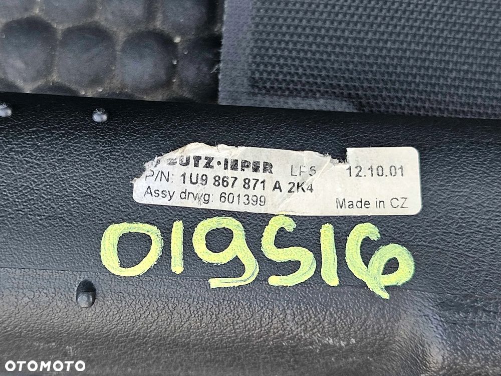Roleta 1U9867871A Oslona Polka Tapicerka Bagażnika Czarna Skoda Octavia I 1 Kombi - 30