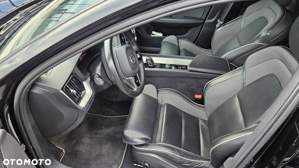 Volvo S60 - 4