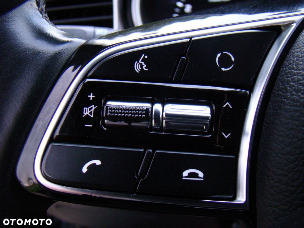 Kia XCeed 1.5 T-GDI OPF DCT7 JBL Sound Edition - 19