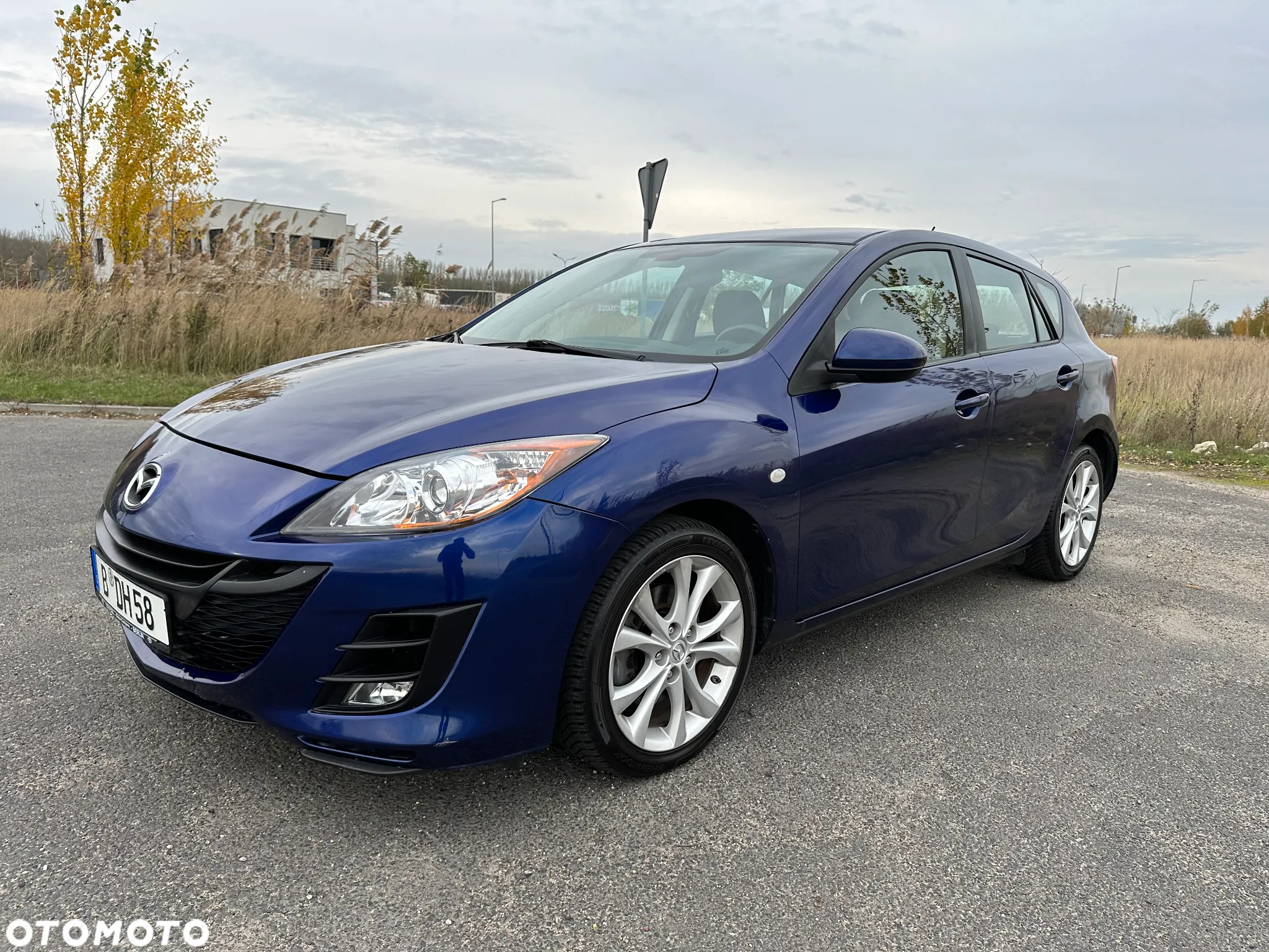 Mazda 3 2.0 Exclusive + - 4