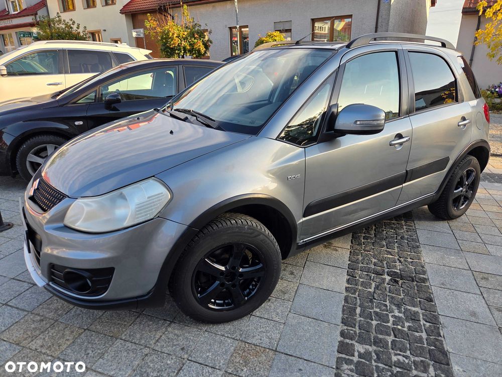 Suzuki Sx4 2011 photo 5
