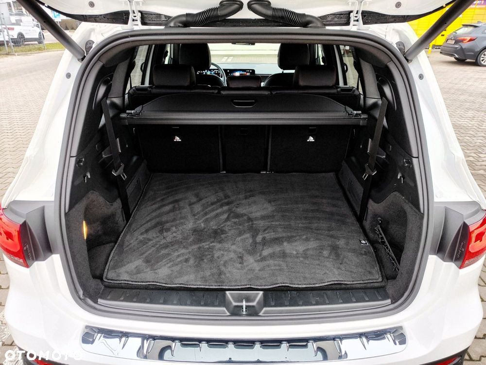 Mercedes-Benz GLB 220 d 4-Matic AMG Line 8G-DCT - 37