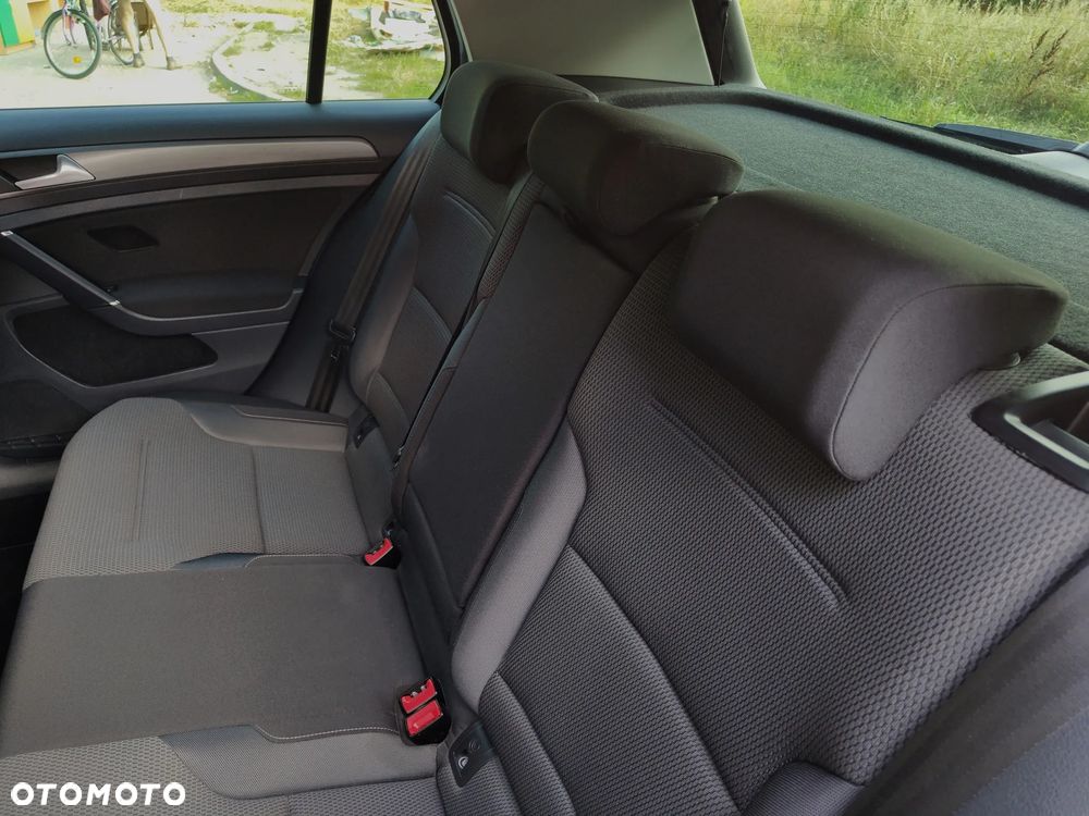 Volkswagen Golf 1.2 TSI BlueMotion Technology Comfortline - 17