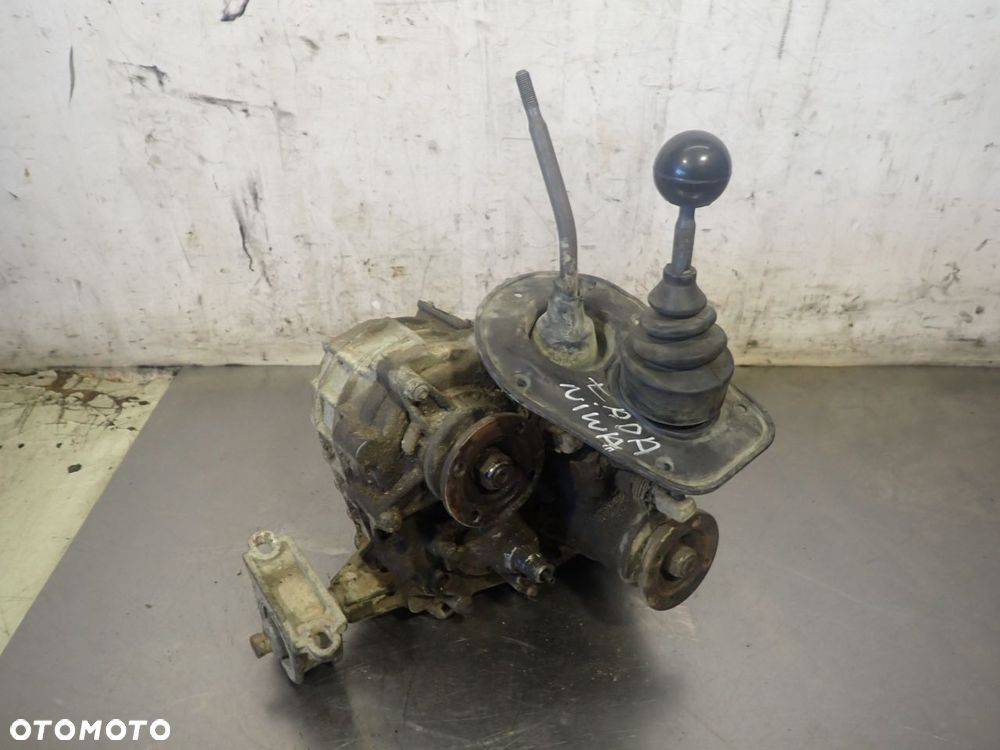 REDUKTOR SKRZYNI BIEGÓW LADA NIVA - 2