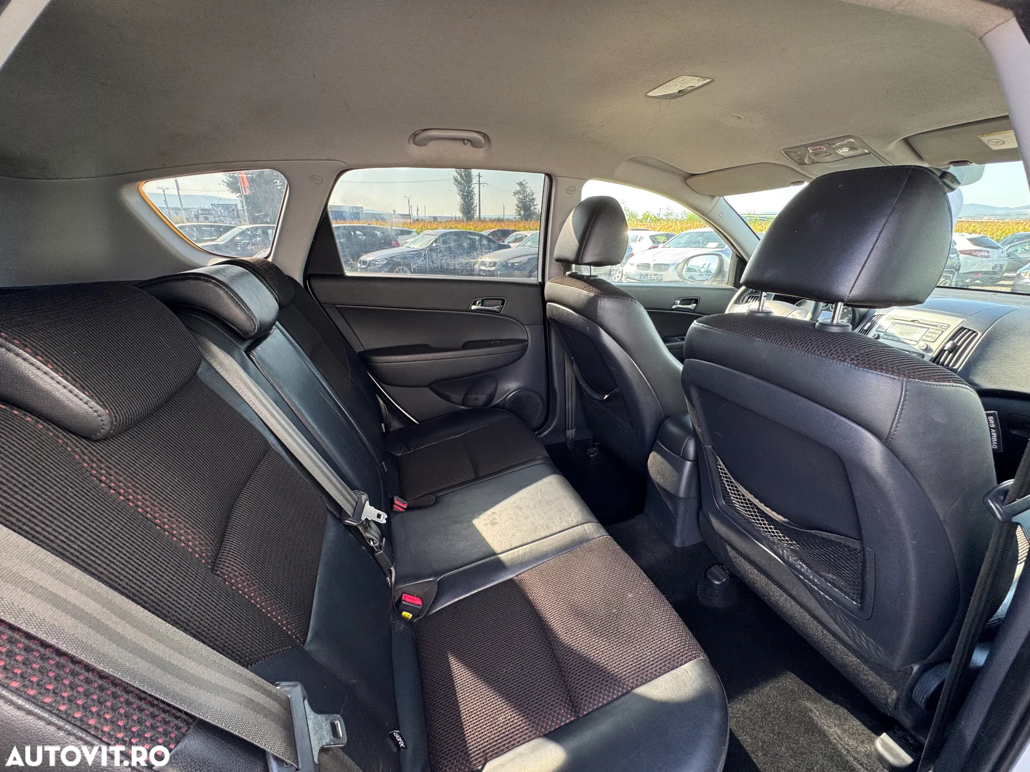 Hyundai i30 1.6 CRDI GL Classic - 17