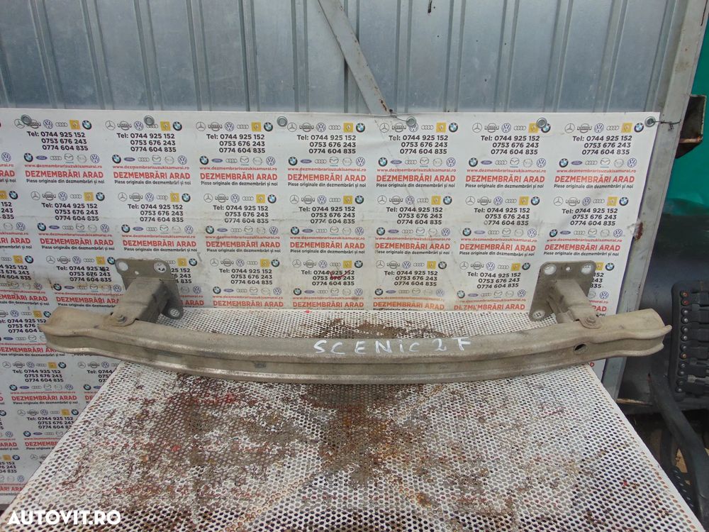 Armatura bara fata Renault Scenic 2 an 2003-2009 - 1