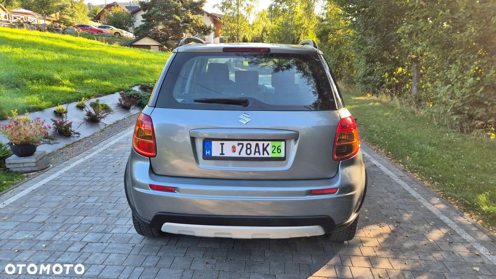 Suzuki SX4 1.6 VVT 4x4 Club - 12