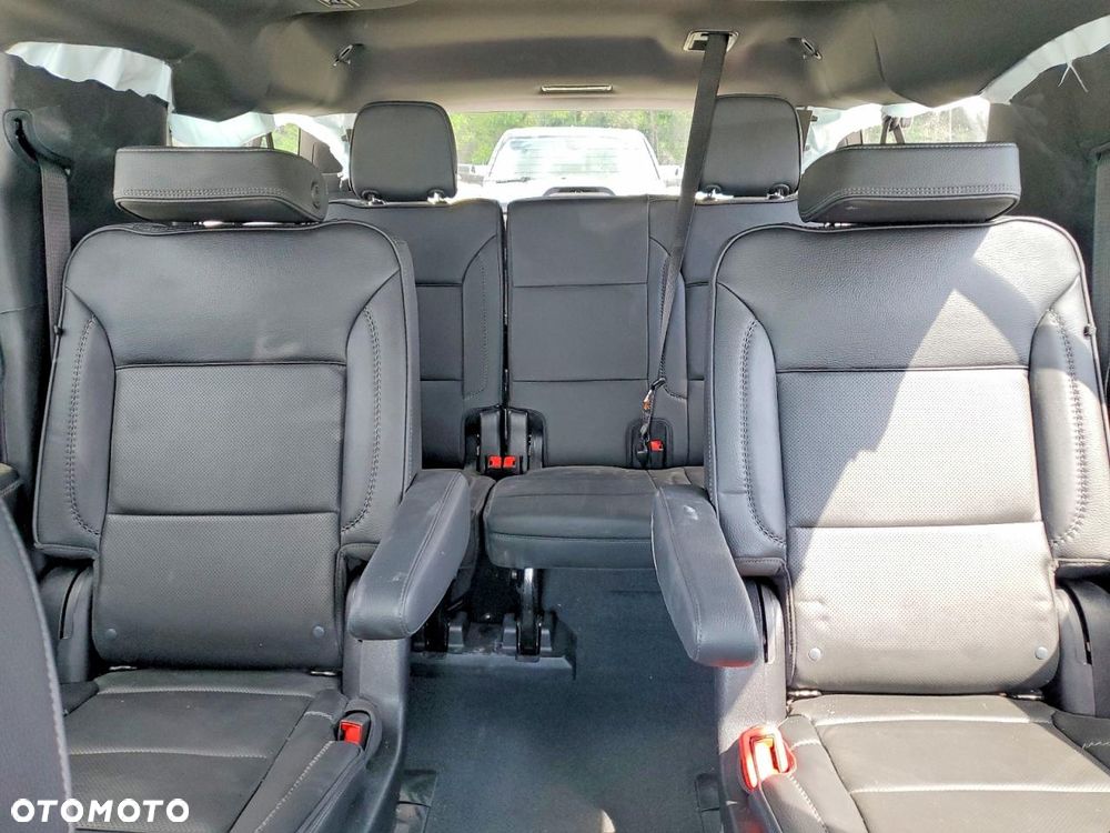 GMC Yukon - 11