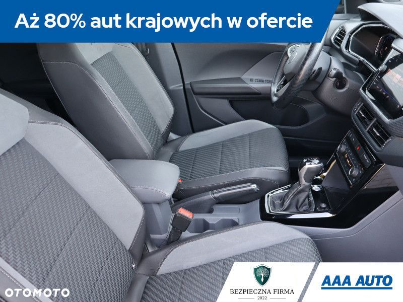 Volkswagen T-Cross - 11