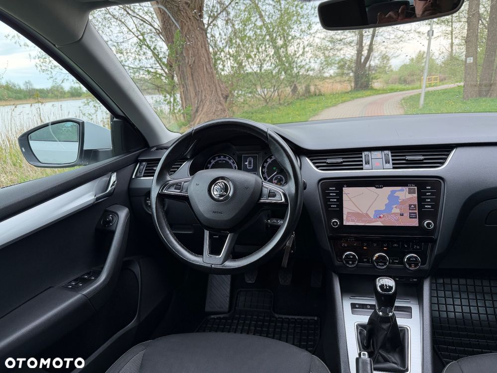 Skoda Octavia 1.6 TDI Soleil - 16