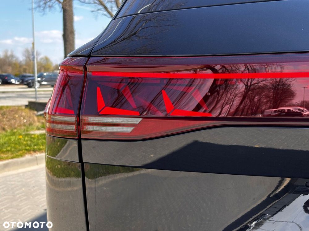 Volkswagen Touareg 3.0 V6 TDI SCR 4Mot R-Line - 11