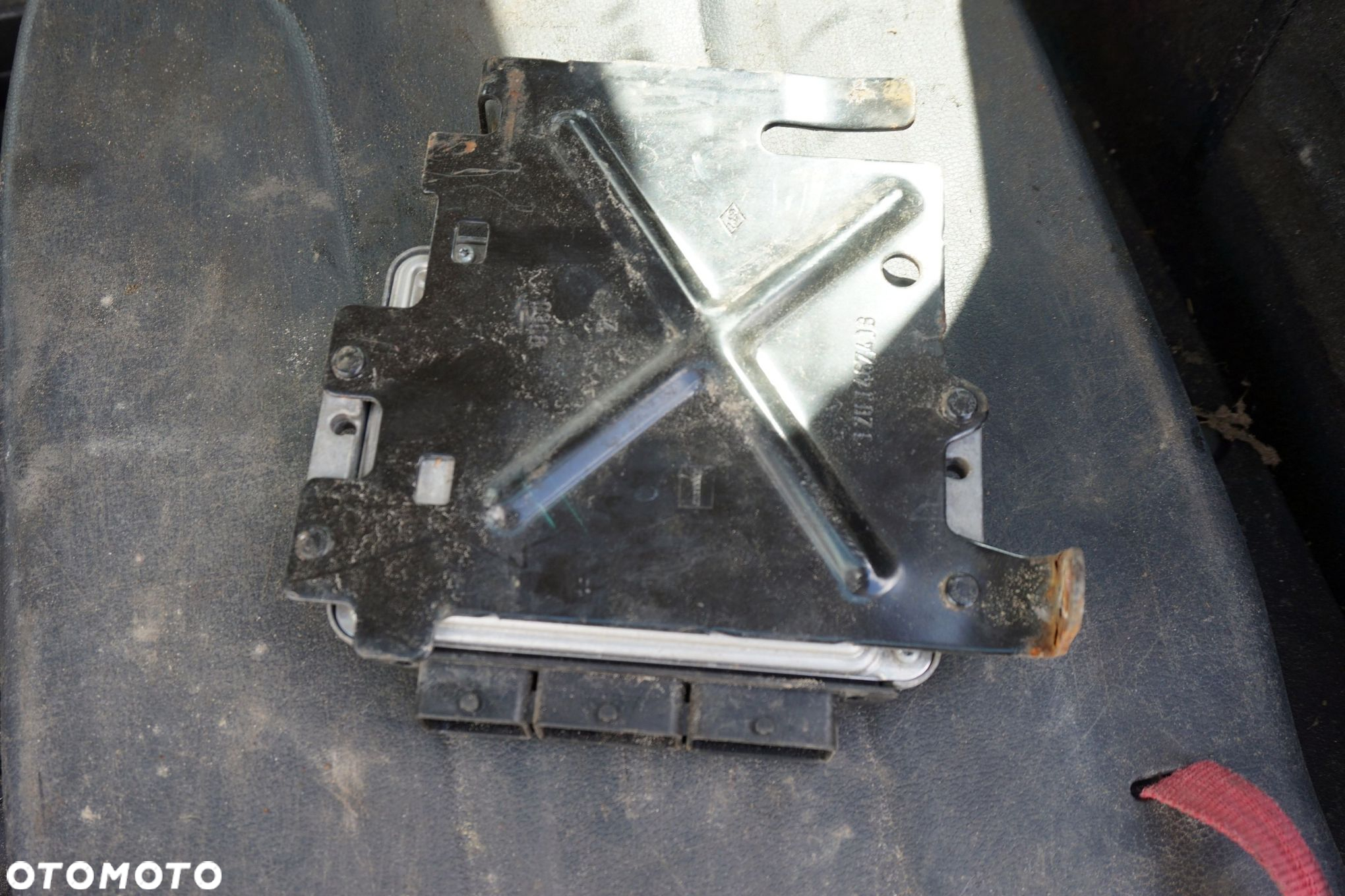 STEROWNIK SILNIKA KOMPUTER SCENIC GRAND II PH2 LIFT 1.9 DCI 8200705747 0281013907 RENAULT 2006-2009 - 2