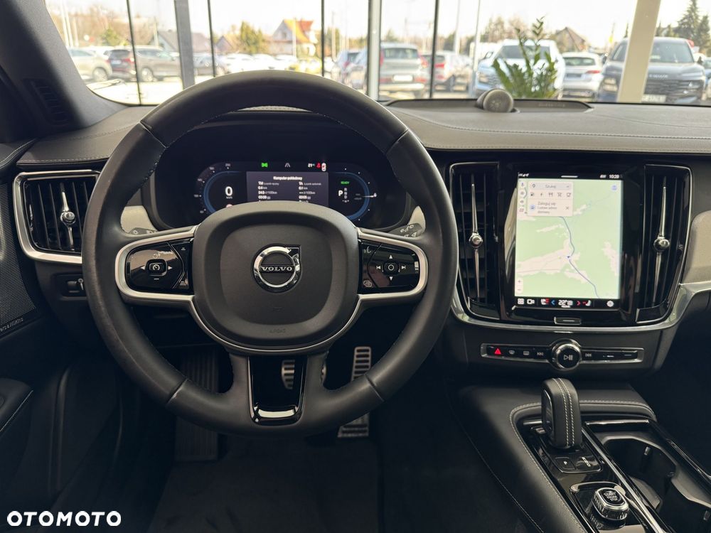 Volvo V90 - 16