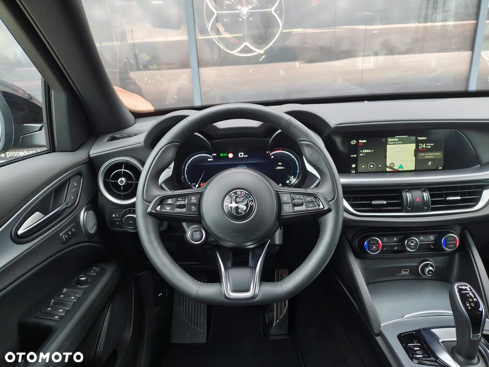 Alfa Romeo Stelvio 2.0 Turbo Veloce Q4 - 11