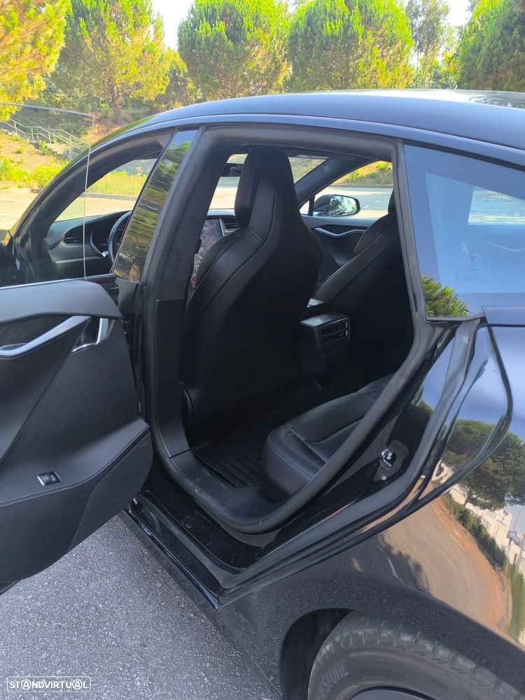 Tesla Model S 100D - 14