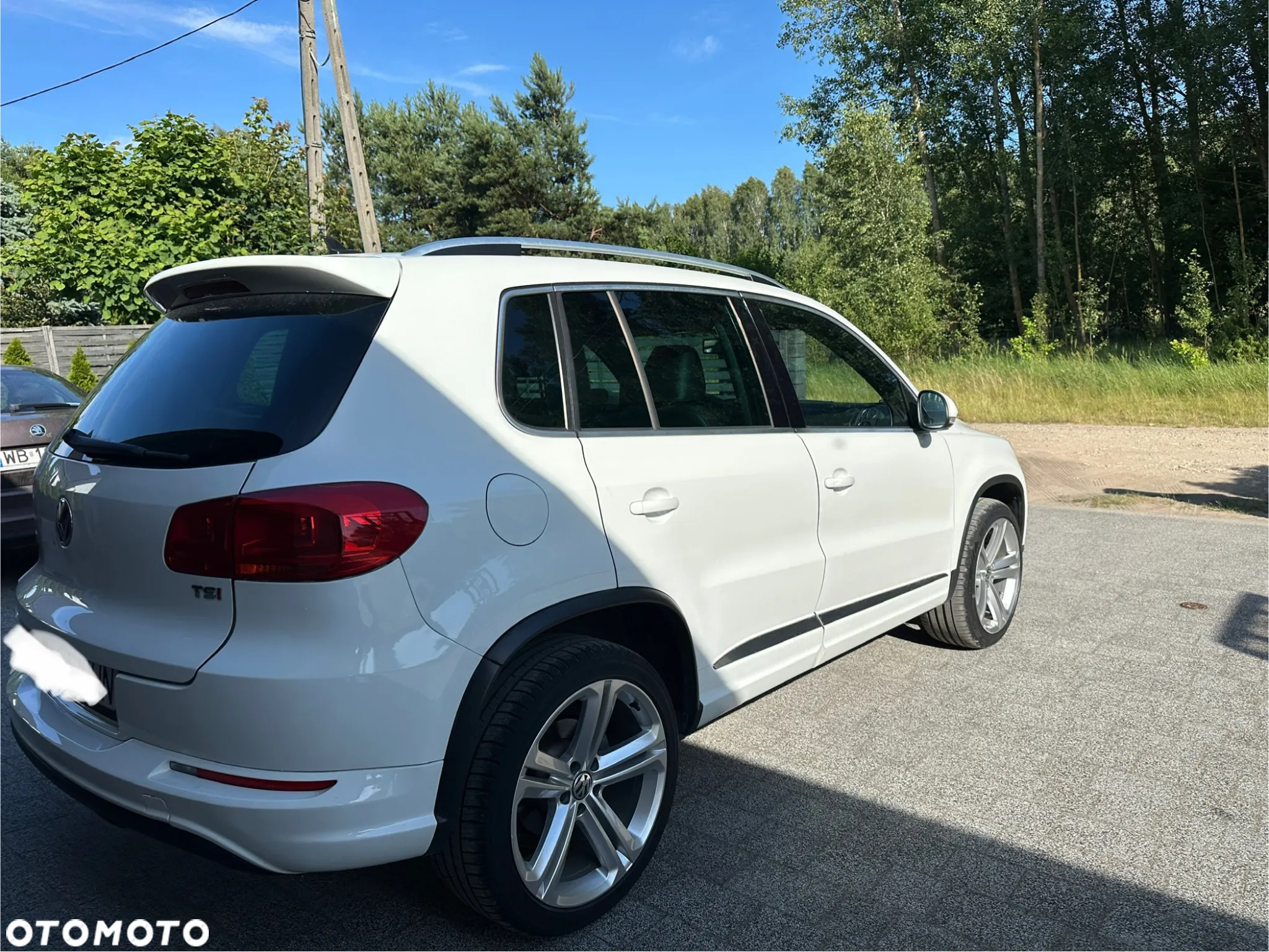 Volkswagen Tiguan - 4