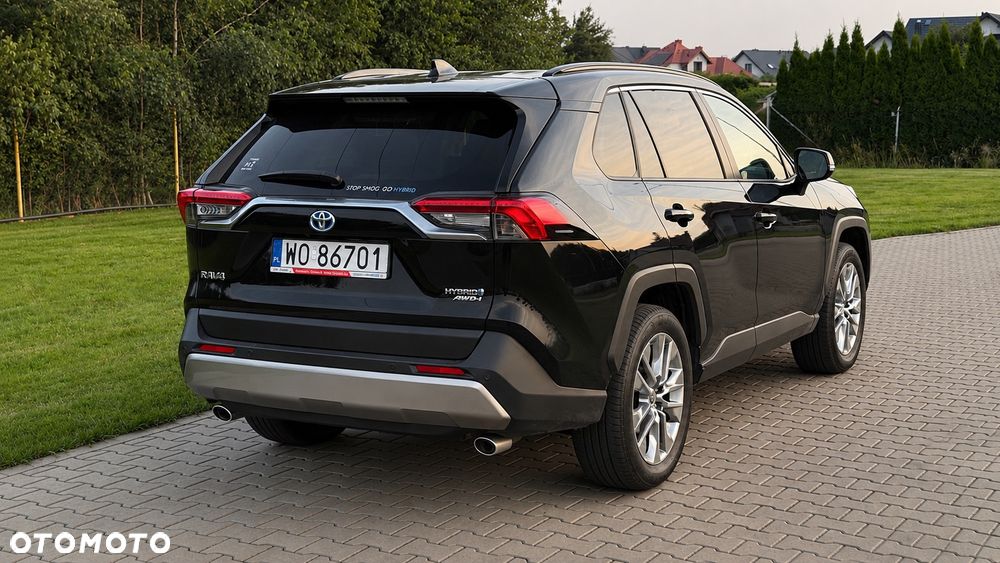Toyota RAV4 - 3