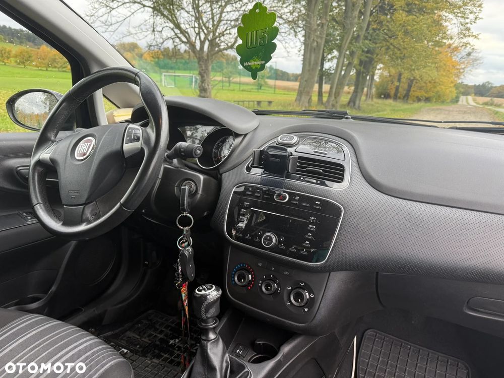 Fiat Punto 1.4 Easy S&S - 17