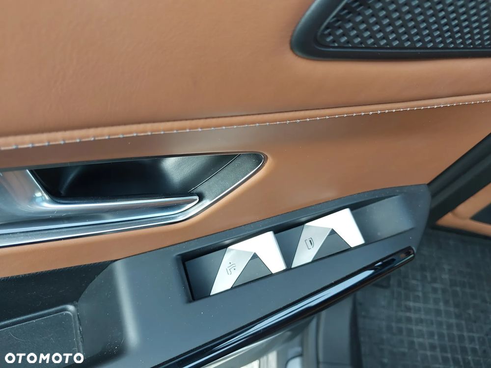 DS Automobiles DS 7 Crossback 2.0 BlueHDi Grand Chic - 24