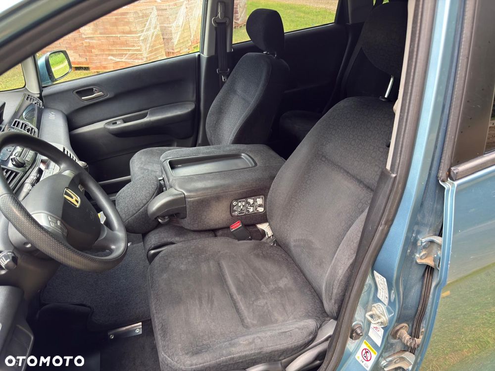 Honda FR-V 1.7 - 10