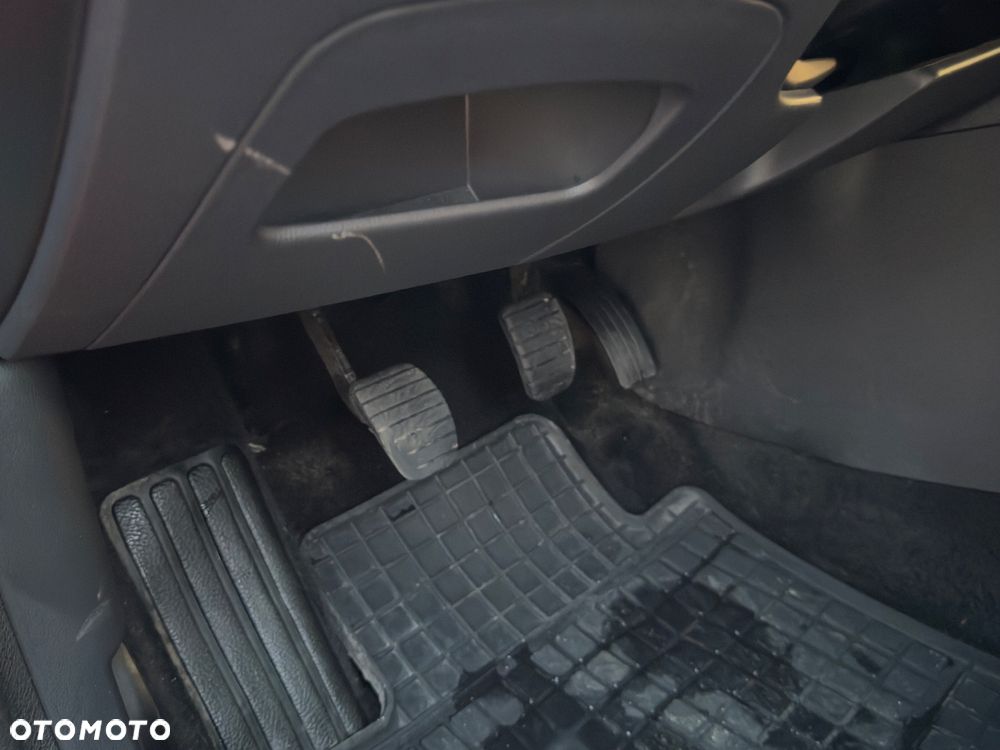Renault Clio 0.9 Energy TCe Limited EU6 - 22