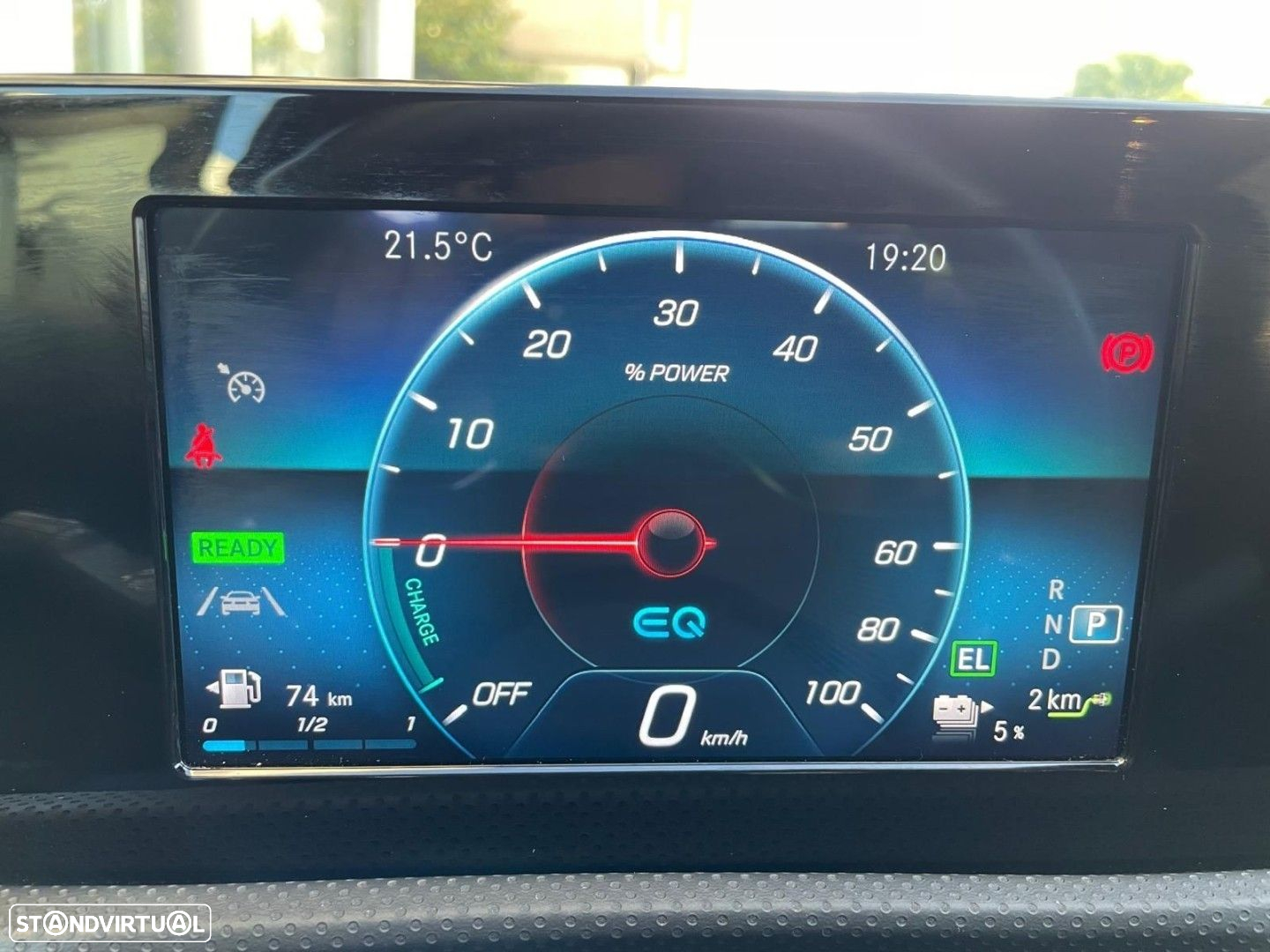Mercedes-Benz A 250 Limousine e AMG Line - 22