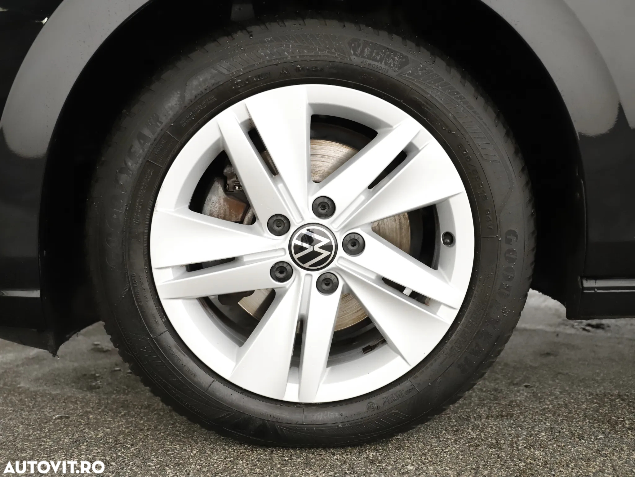 Volkswagen Golf 2.0 TDI SCR DSG Life - 10