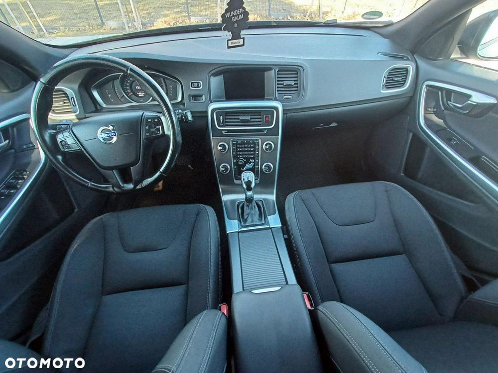 Volvo V60 - 34