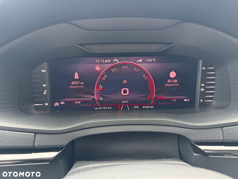 Skoda Karoq 1.5 TSI ACT Sportline DSG - 22