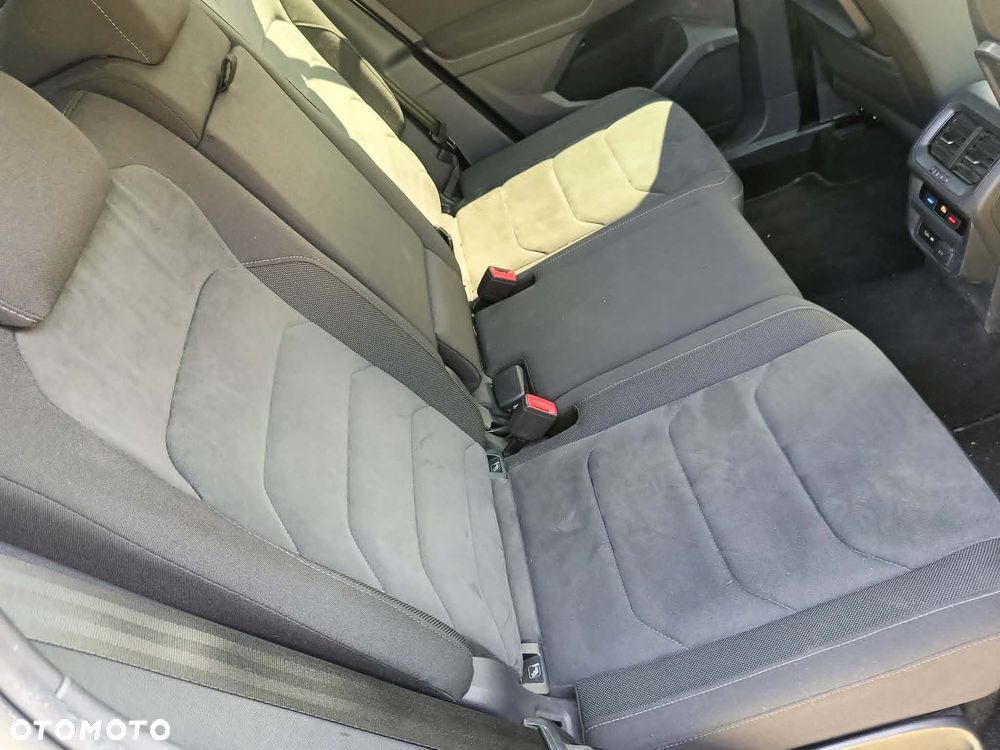 Volkswagen Tiguan 2.0 TDI SCR R-Line - 25