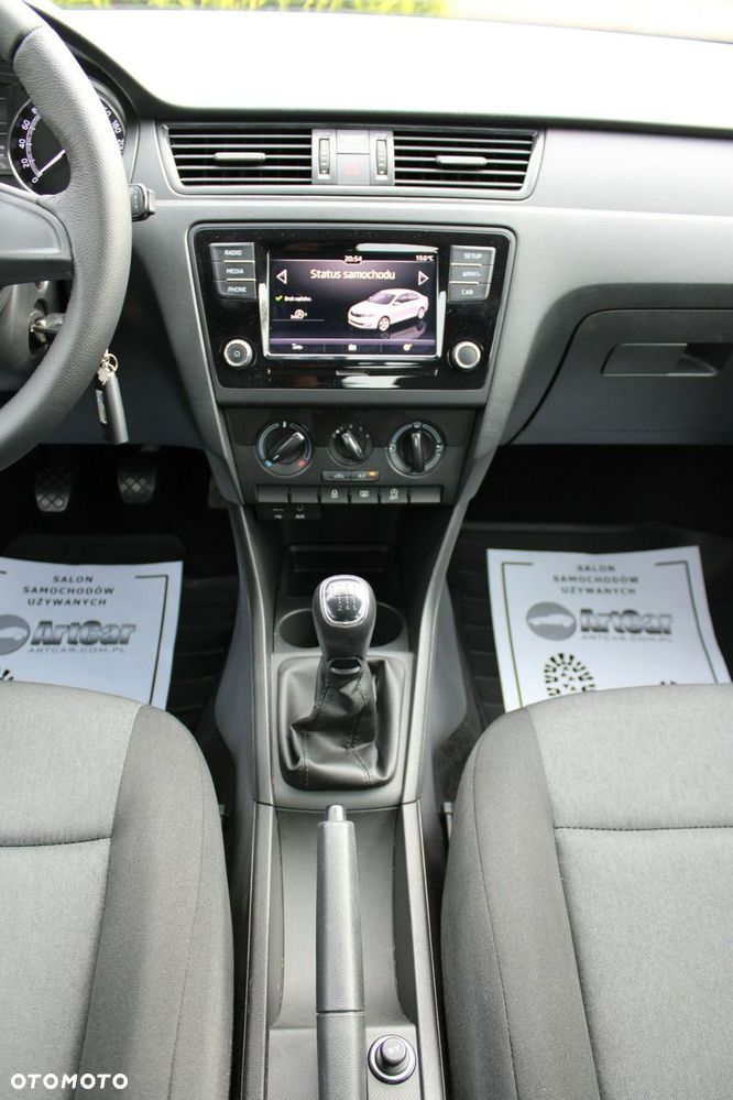 Skoda RAPID - 22