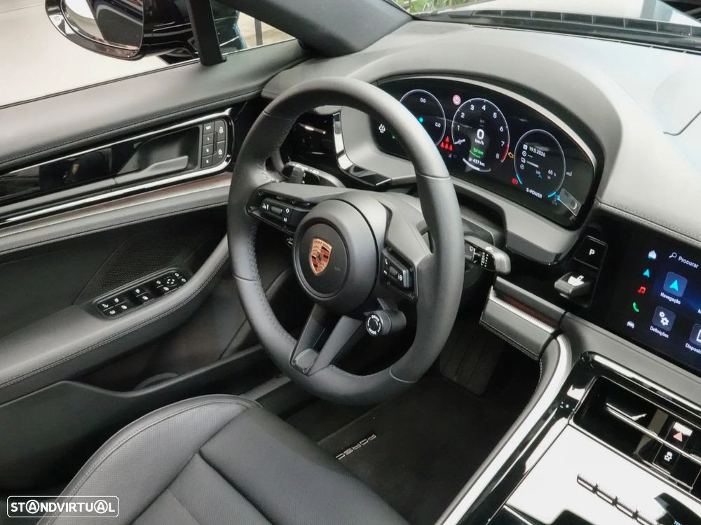 Porsche Panamera - 16