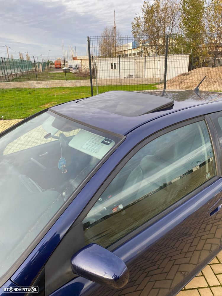 Honda Civic 1.6i ES - 9